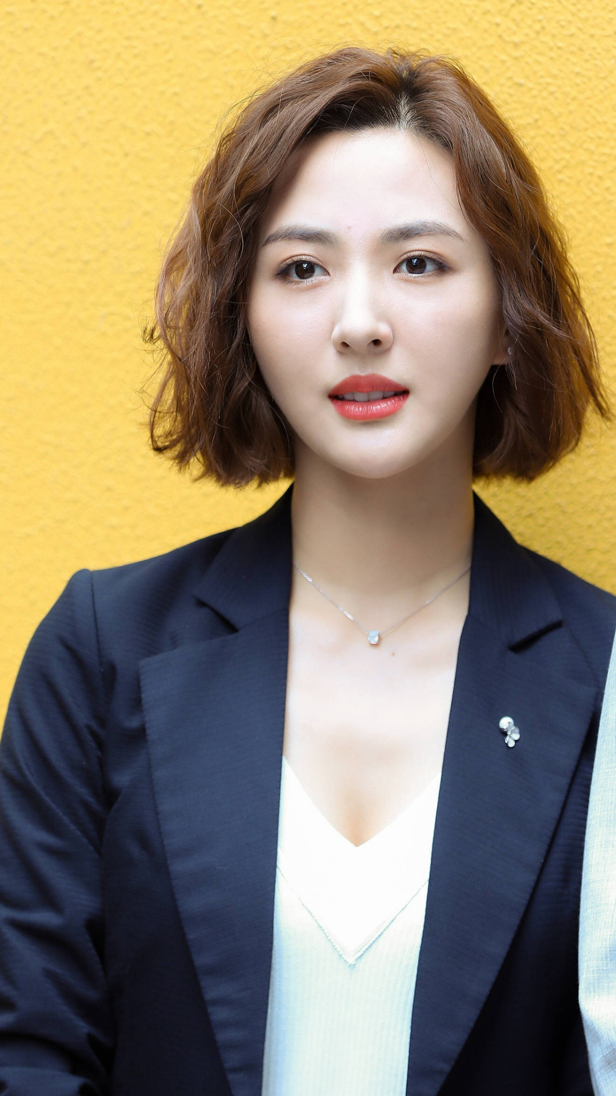 徐小飒有着清纯的外表,傲人的身材,网友:梦中情人