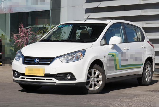 东风启辰r50做工给力,开出去幸福感满满!