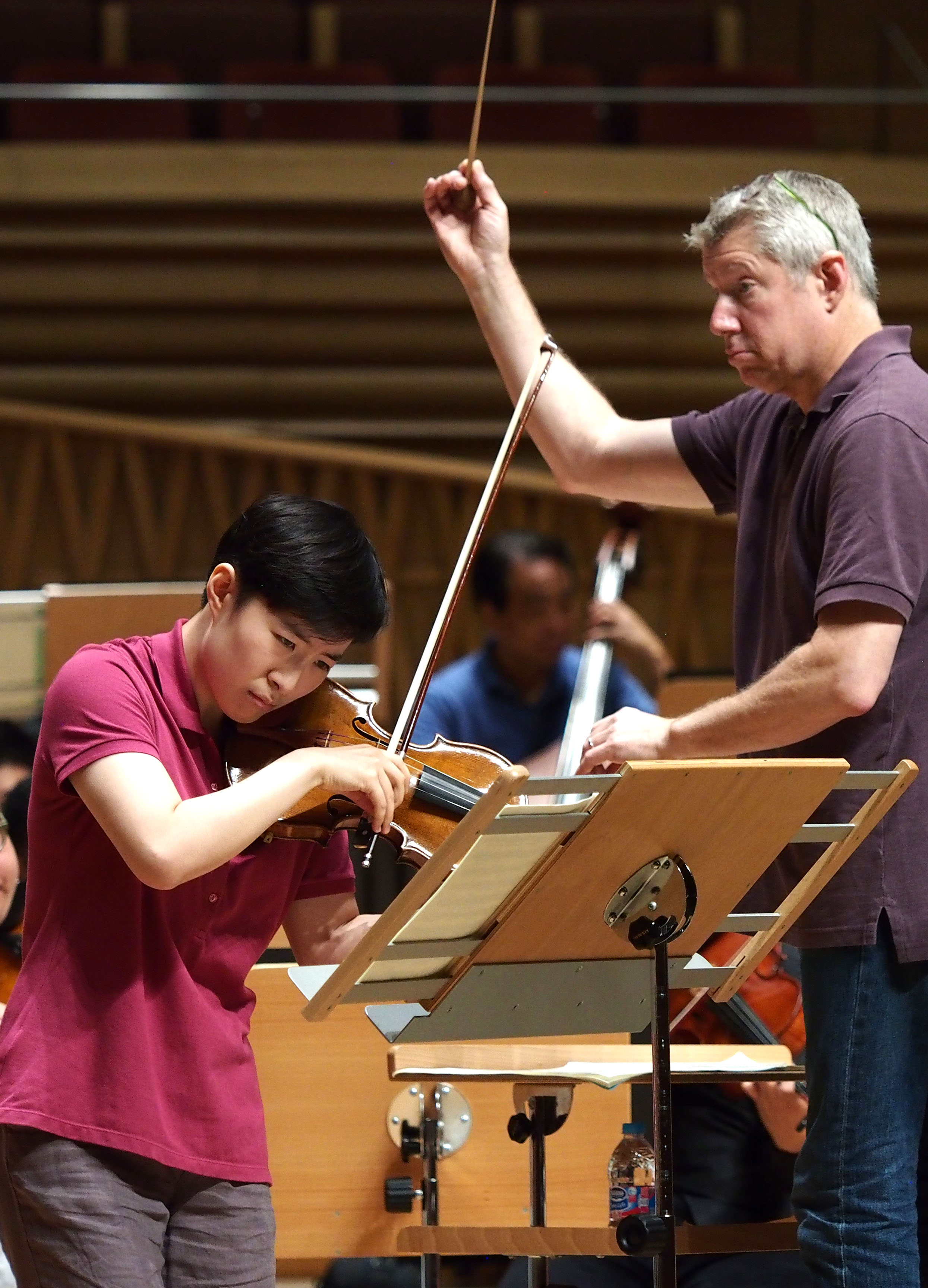 上海国际小提琴比赛决赛即将举行(1)