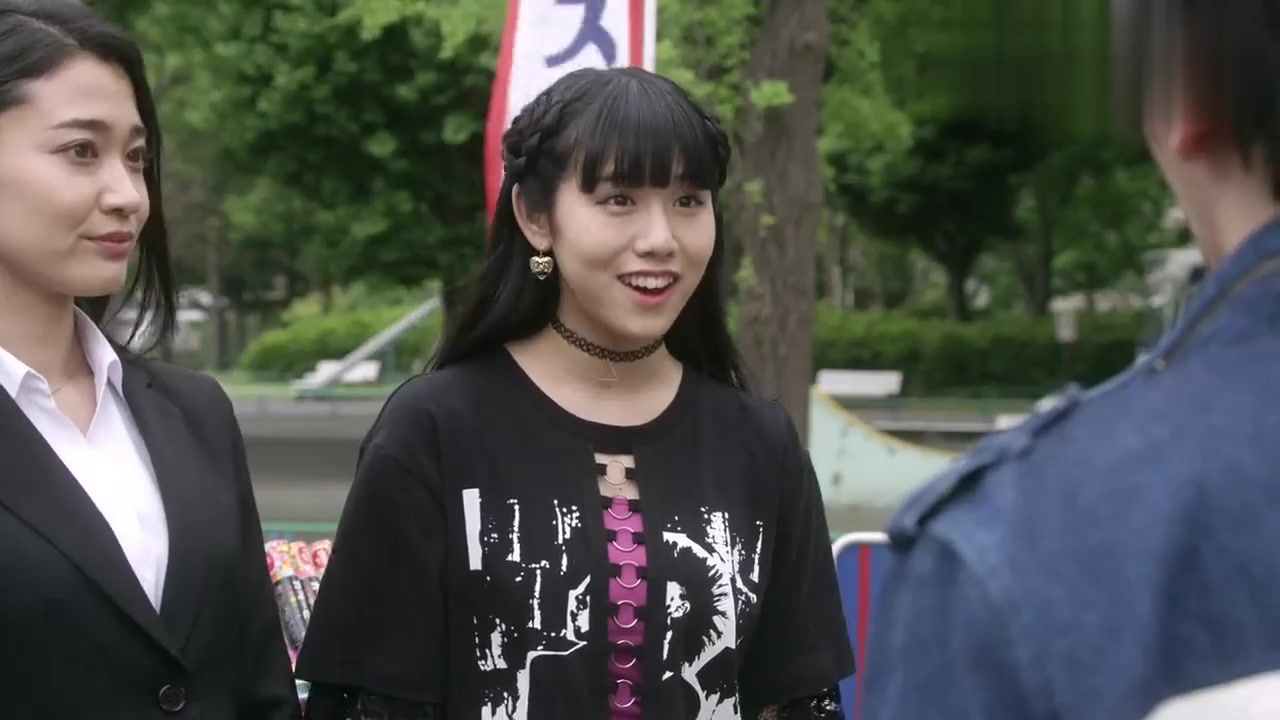 动漫壁纸:智子向小陆使用读心术,发现小陆不是地球人