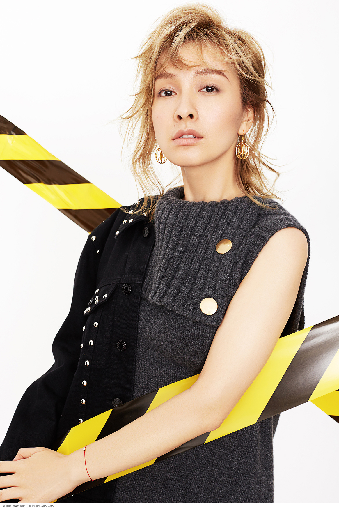 吴昕从默默无闻的女主持人,成为现在时尚的宠儿,这是她应得的!