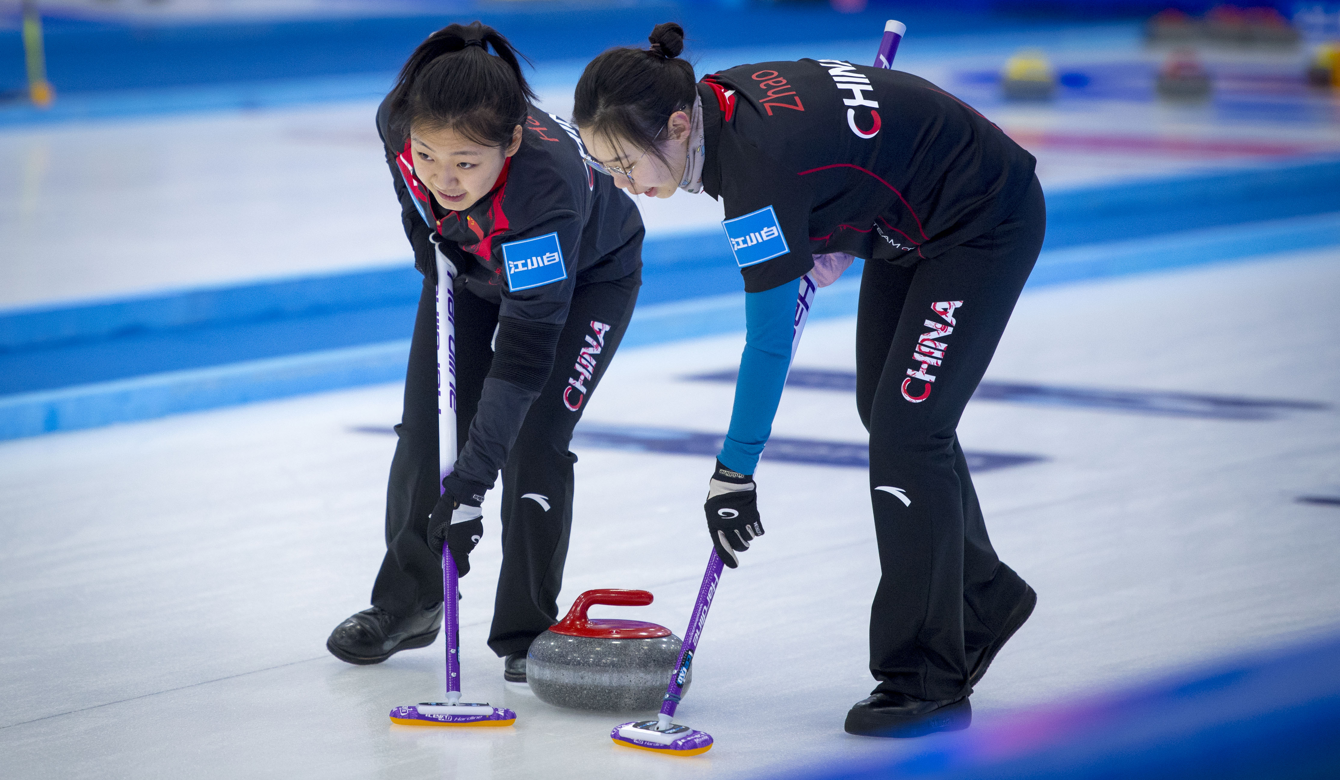 冰壶—青海国际精英赛:中国女子a队胜中国女子青年队