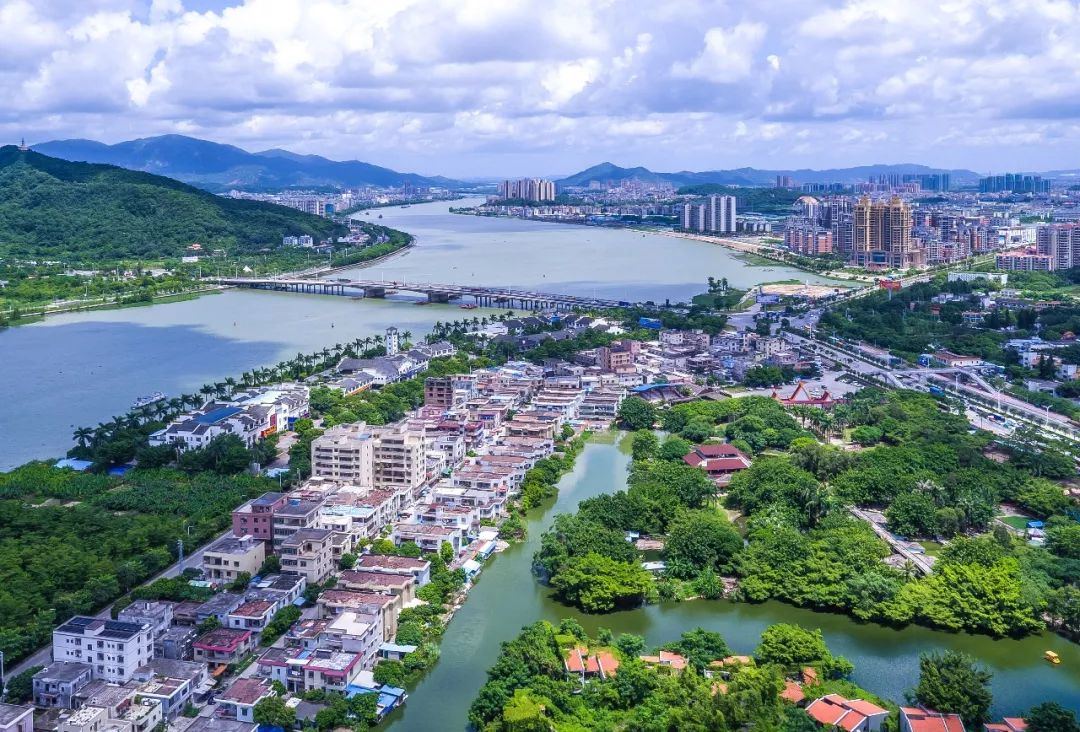 区长马洪胜化身普通党员讲党课!珠海斗门这堂党课走心了