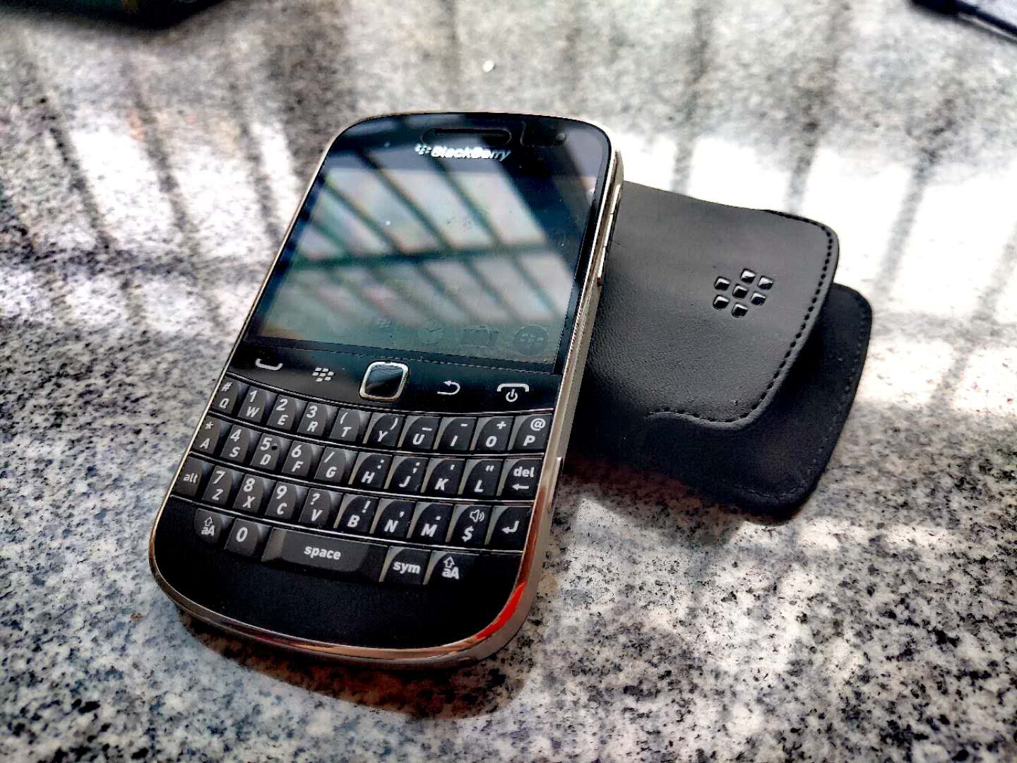 黑莓最后一款手机图片