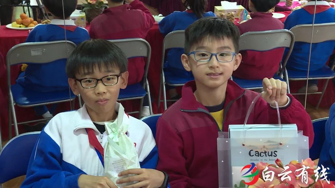 粤港携手,共促发展!广园小学与屯门官立小学艺术交流结友谊