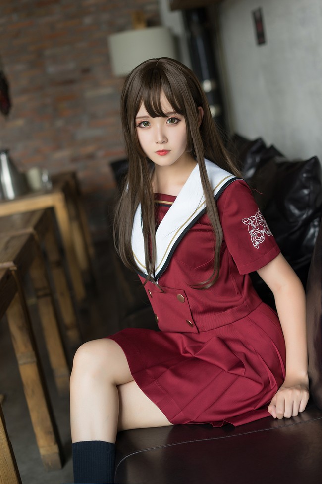 简约大气的jk服饰cos,相约咖啡厅的下午茶,你还在等什么呢?