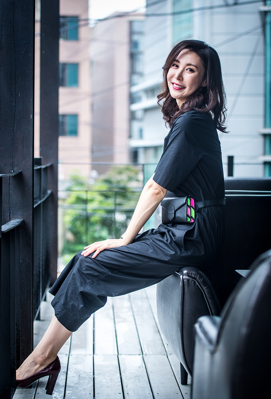 成贤娥年轻时真好看,韩国棒子中少有的性感女星!