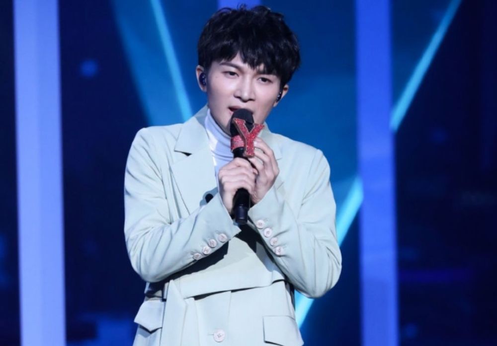 《我们的歌》总决赛,周深打败了那英,却因票数未公开遭到质疑