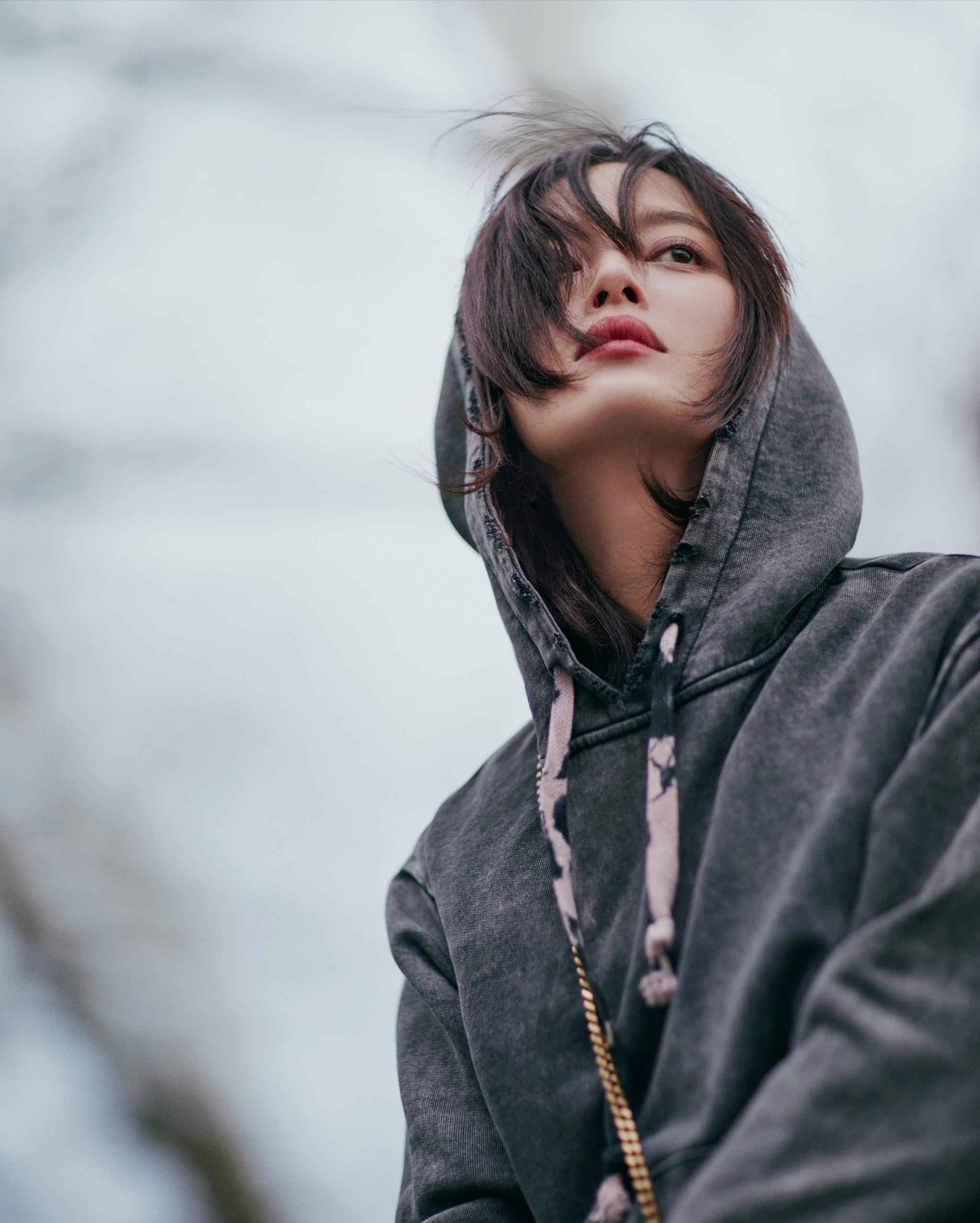 翟天临辛芷蕾疑似恋情曝光,两人同游迪士尼,这是什么神仙组合?