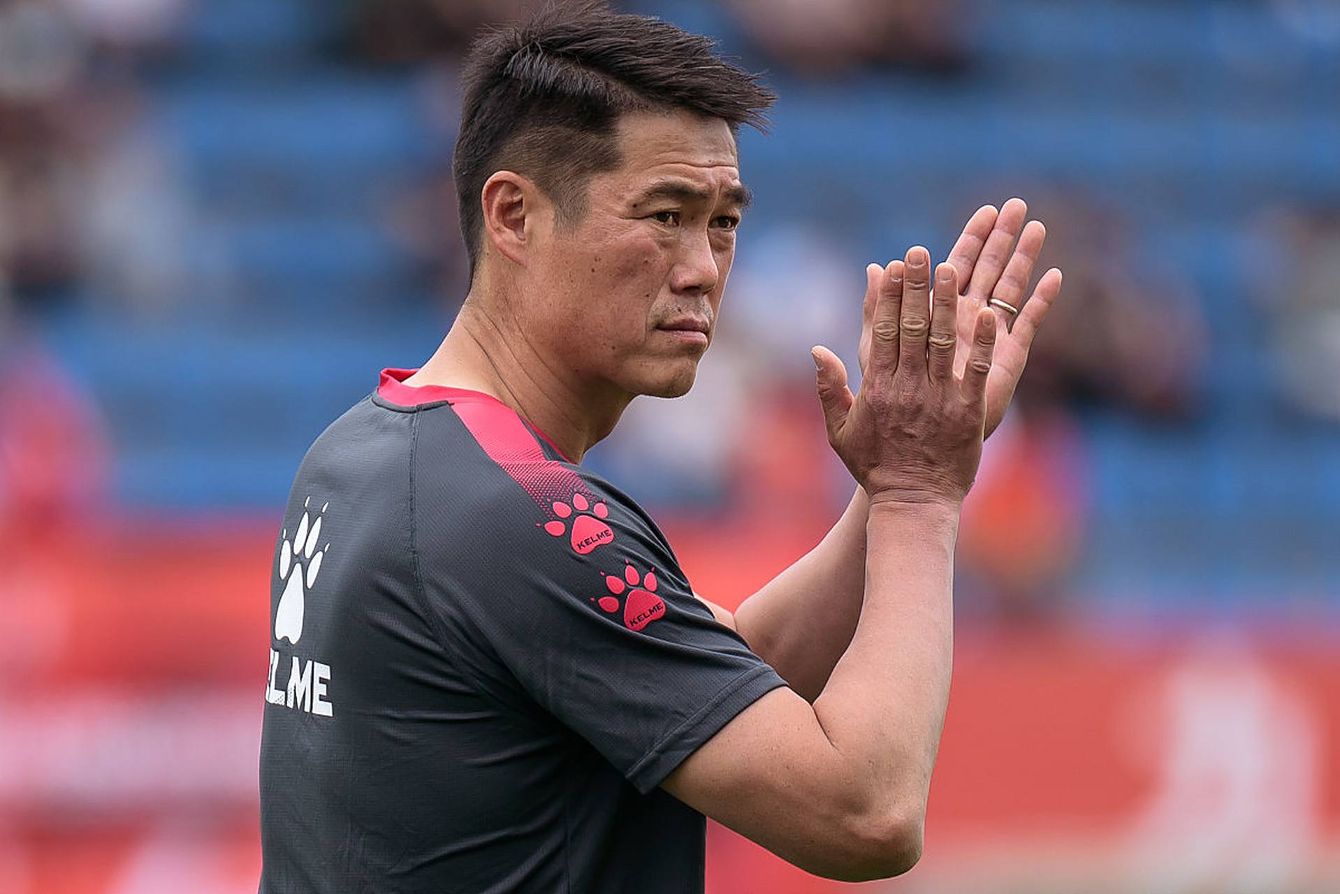 中国男足: 个性第一----范志毅 头球之王----宿茂臻 守门第一----张慧