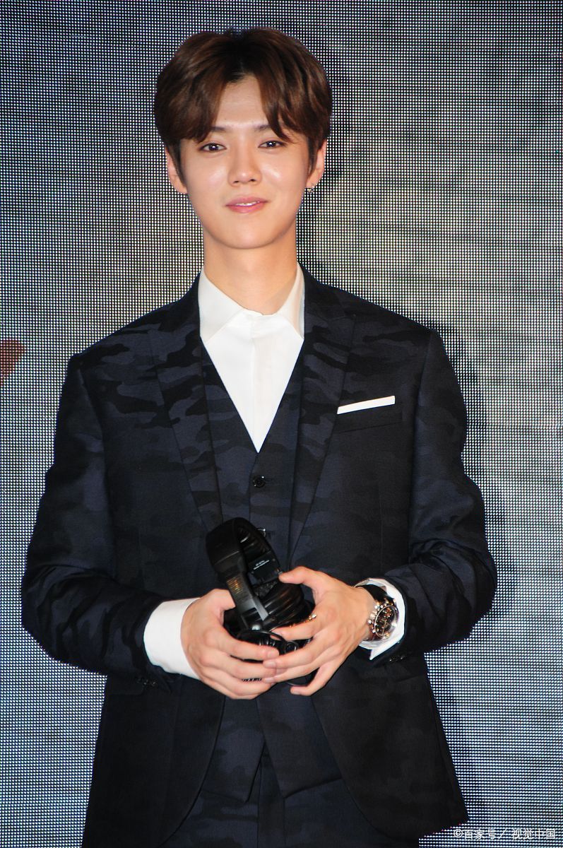 鹿晗2023πday演唱会