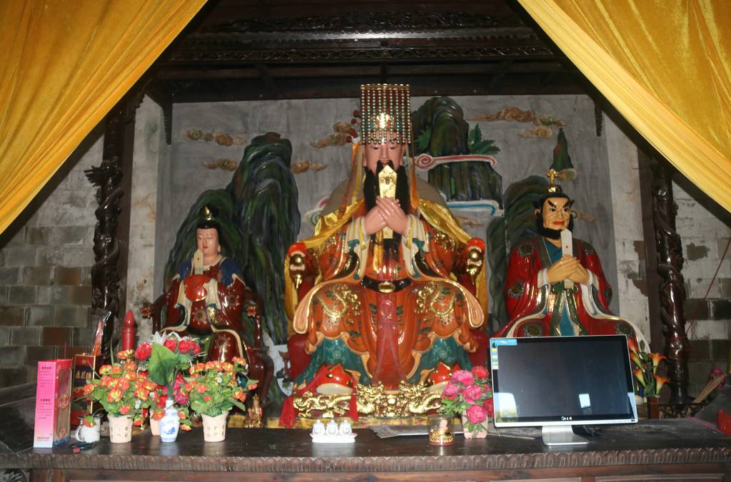 府君 baijiahao.baidu.com