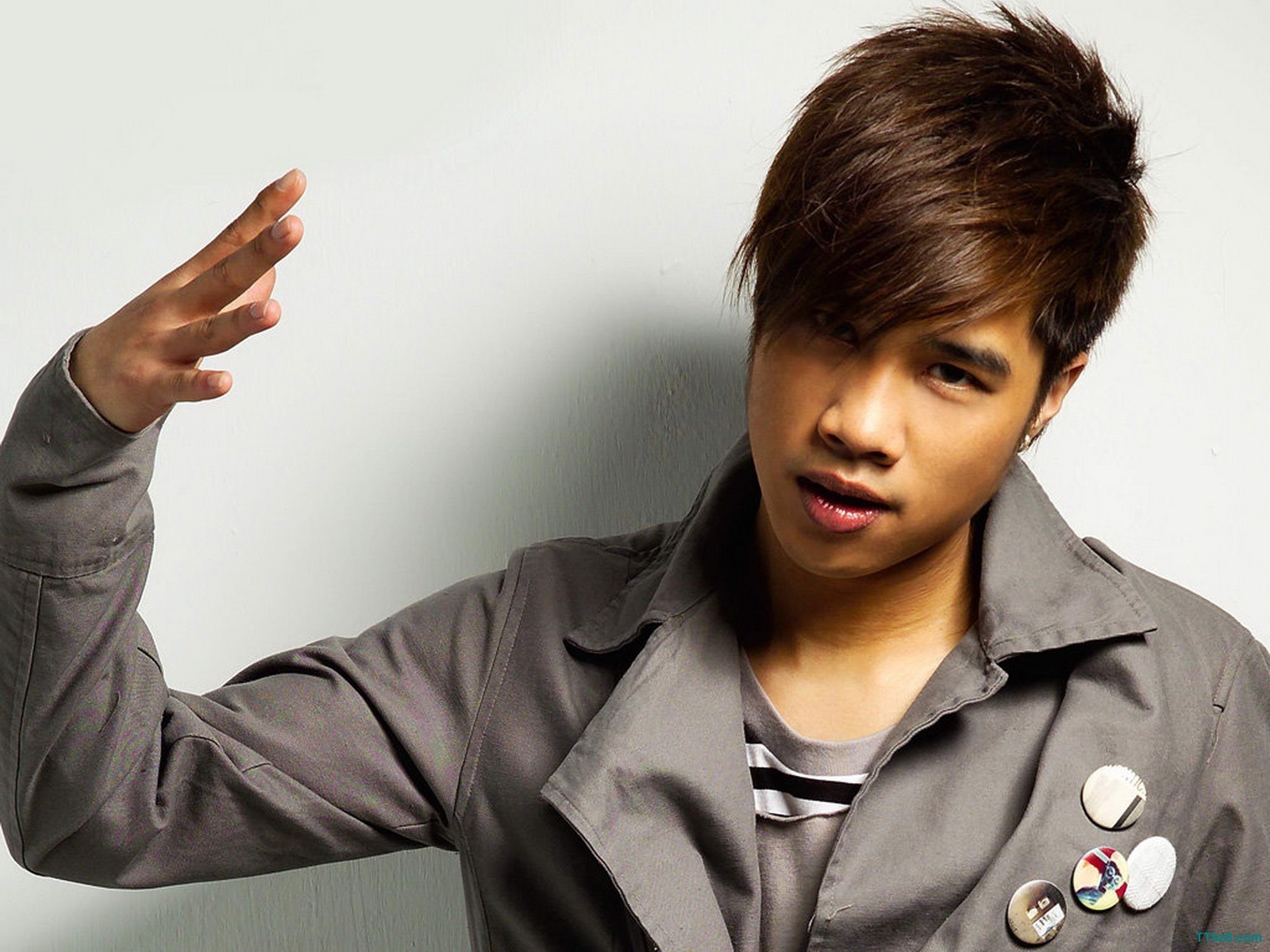 他曾经名气不输王力宏,因心脏病手术淡出歌坛,如今携新曲回归