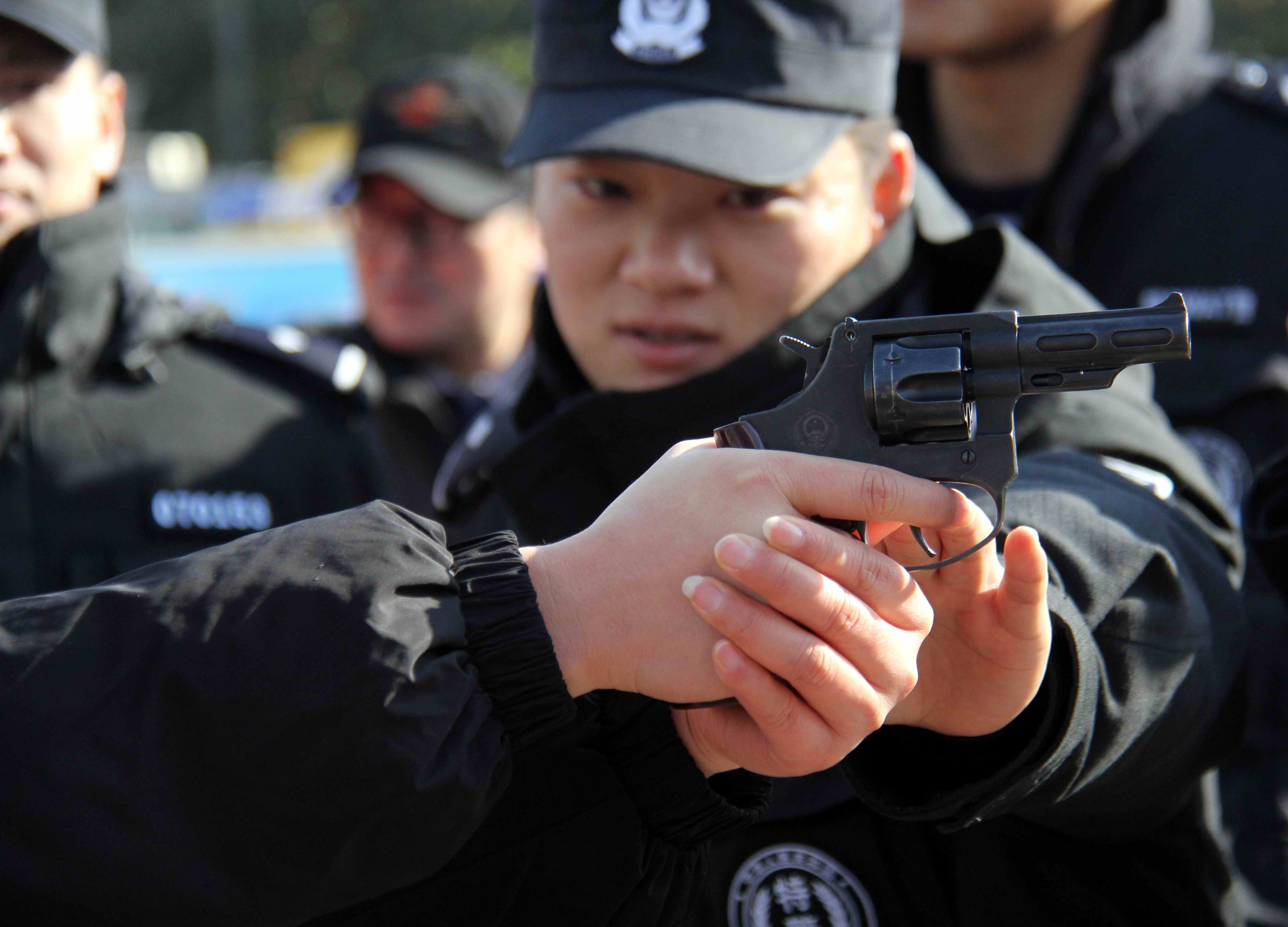 辅警配枪正式图片