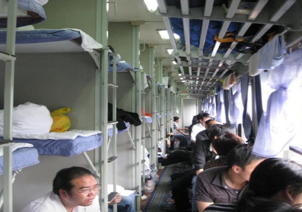 火车卧铺的下铺好吗?网友:每个人都有不一样的看法