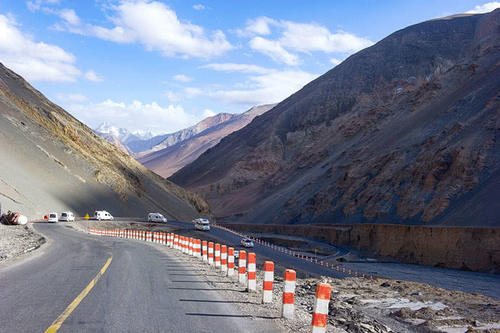 穿越世界之巅的天路g219新藏线,一路探秘无人区的苍凉与雄壮!