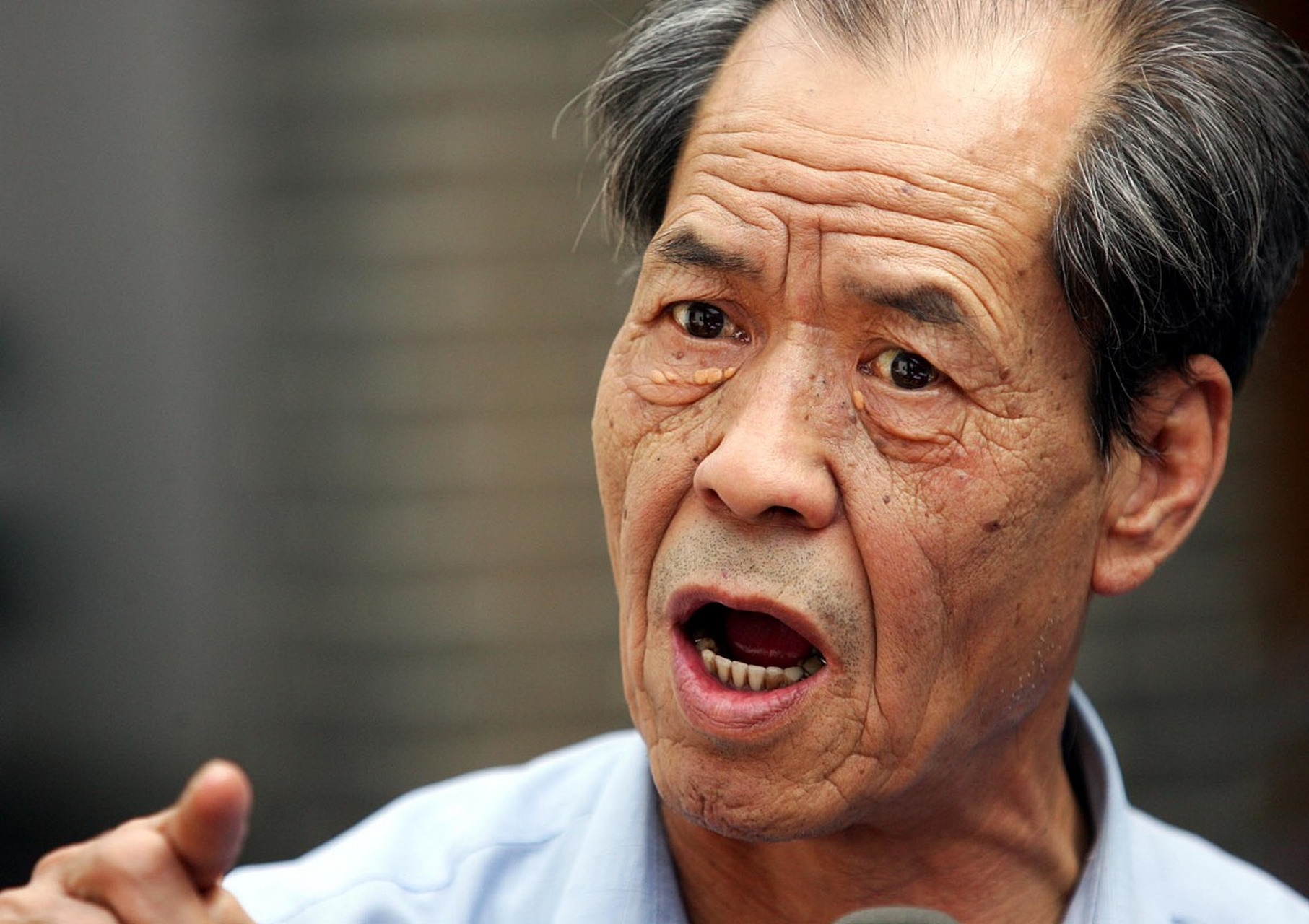 1993年,陈忠实的六年心血《白鹿原》确定出版,出版社