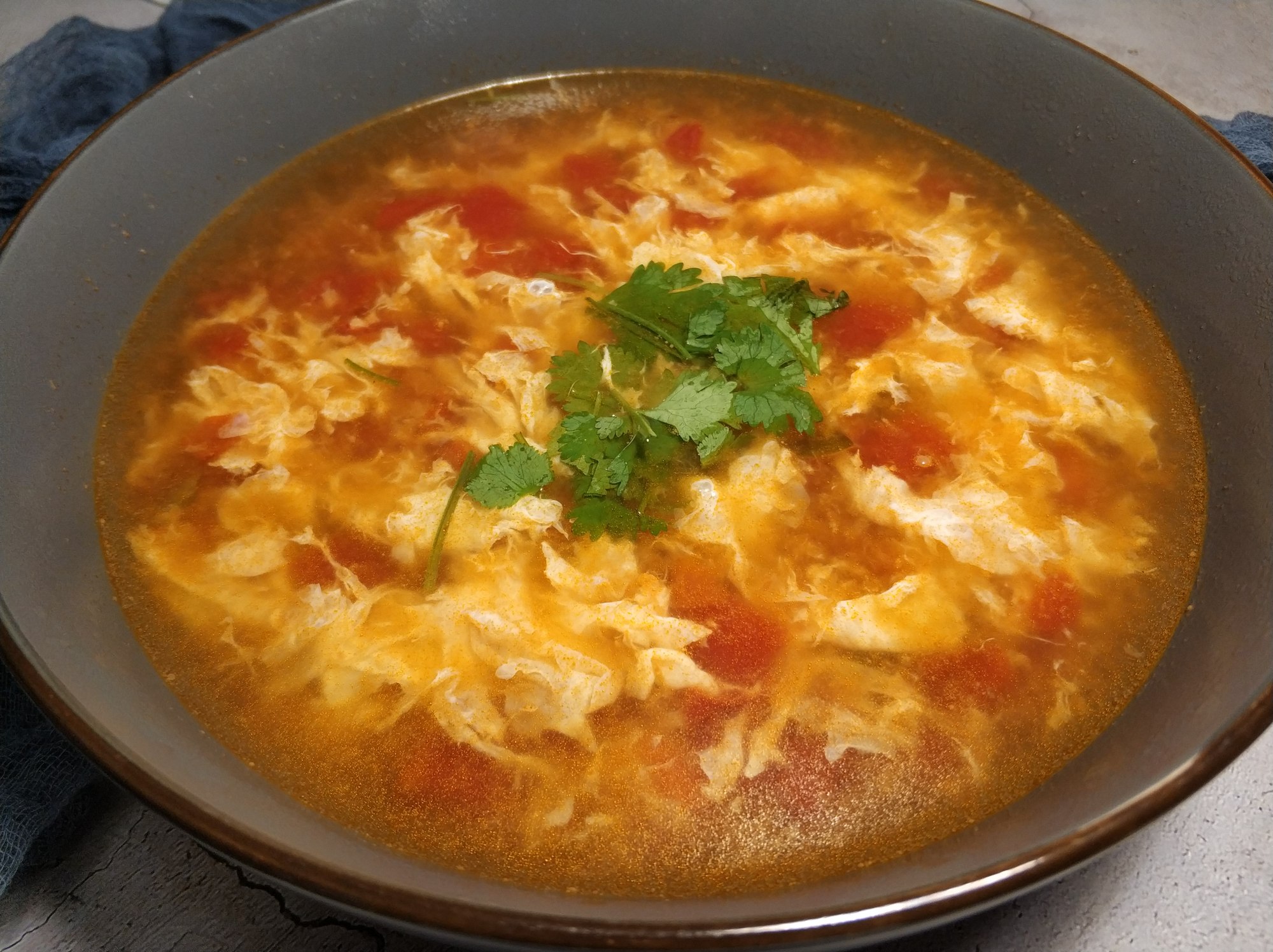 酒店不外传的西红柿鸡蛋汤小技巧,食材的下锅顺序非常关键