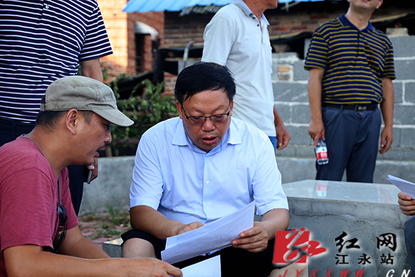 江永:周立夫深入夏层铺镇调研乡村振兴工作