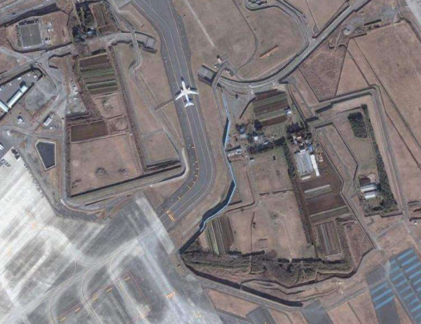 全球最牛钉子户:霸占机场跑道住了50年,拆迁款上涨到9亿!