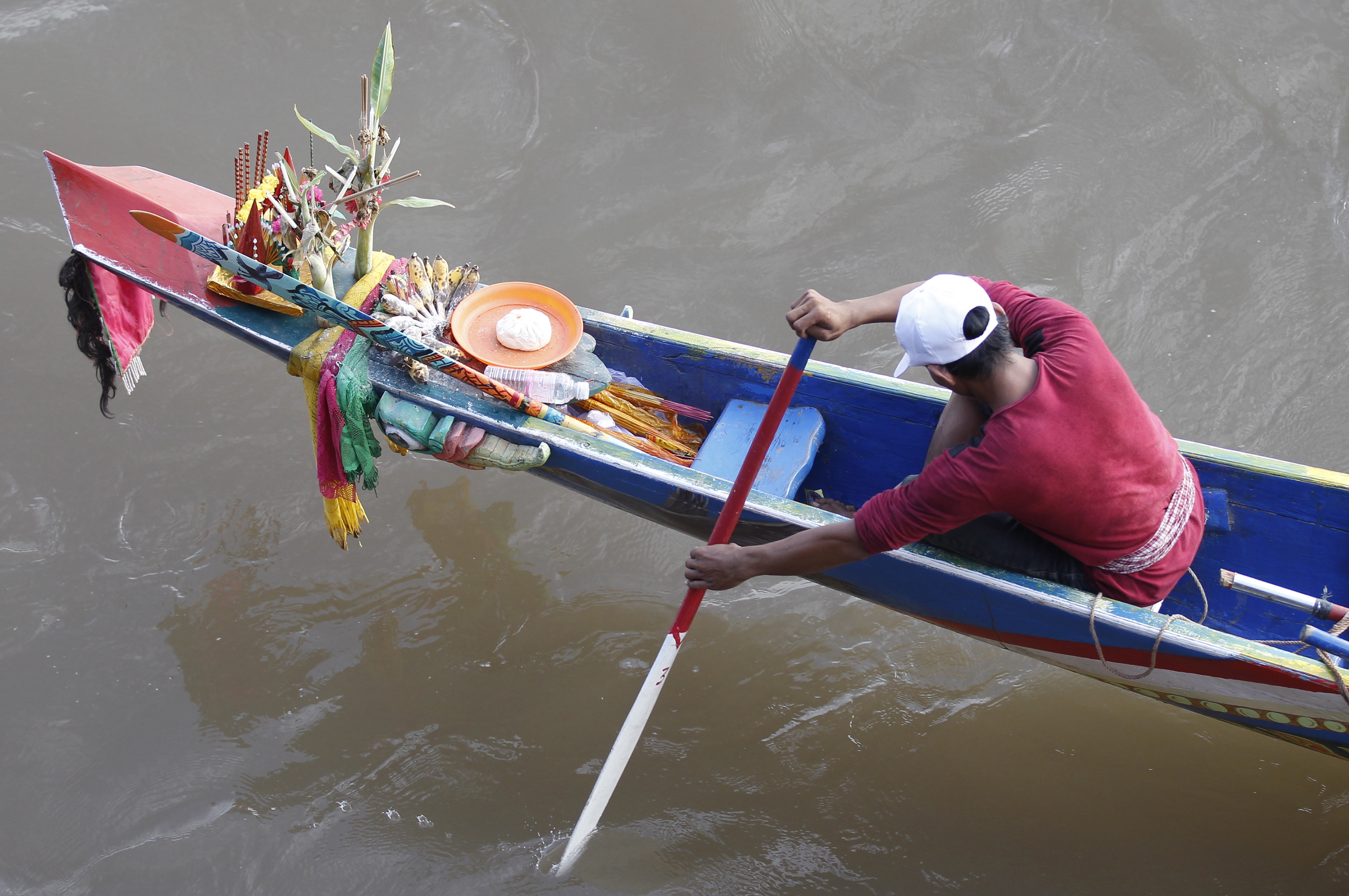 柬埔寨迎接送水节
