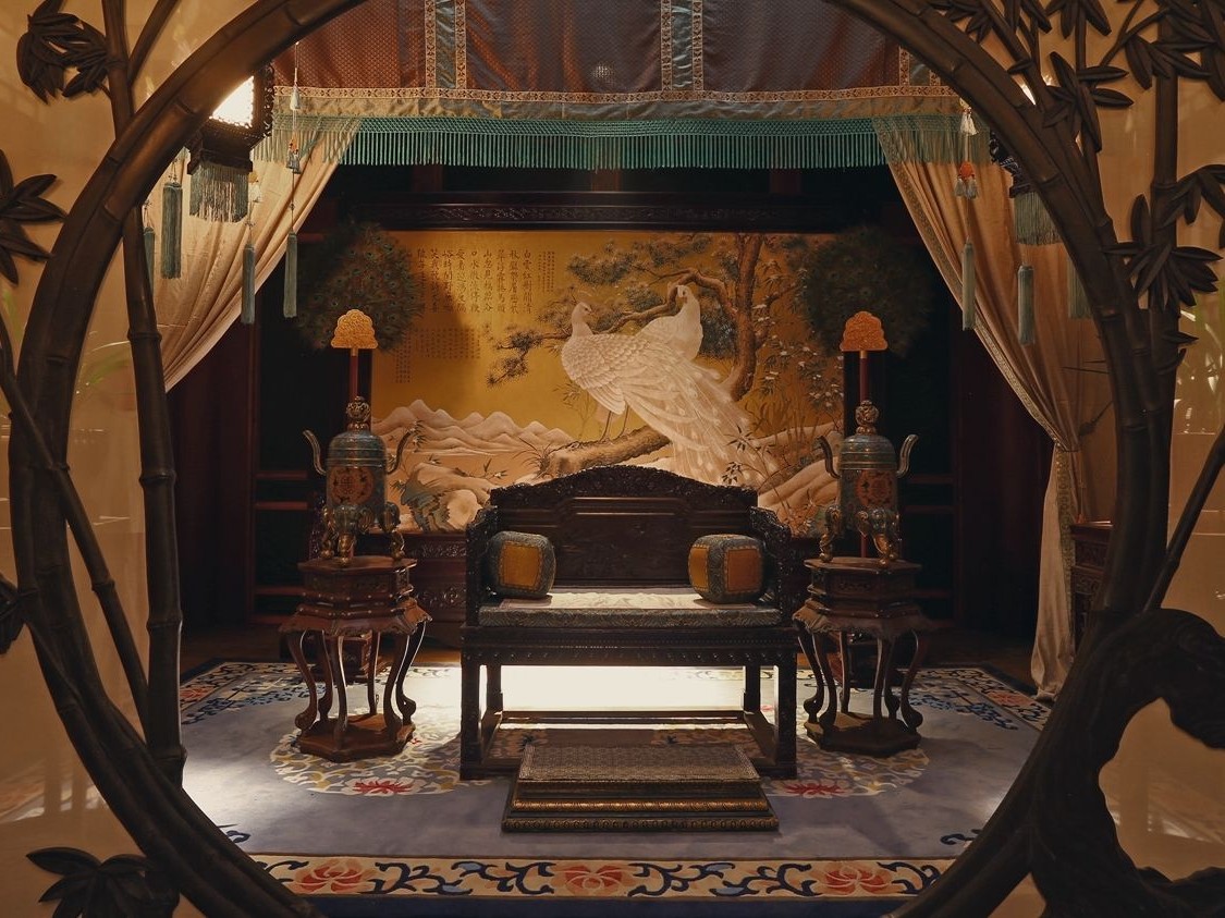 故宫里的养心殿,《如懿传》里的养心殿,你更喜欢哪一个