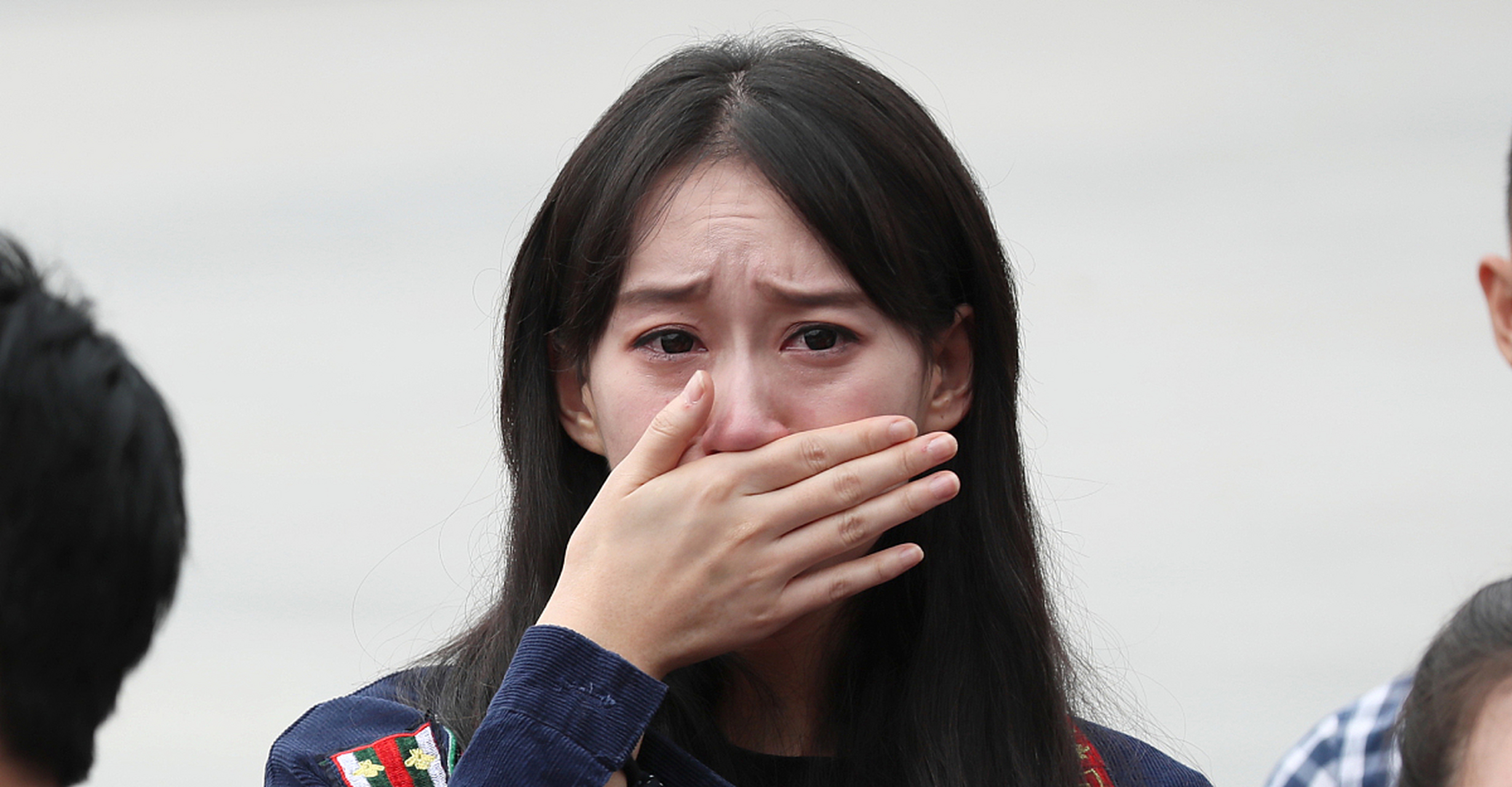 刘妍发现婆婆手机壁纸是她的照片,引发疑虑.