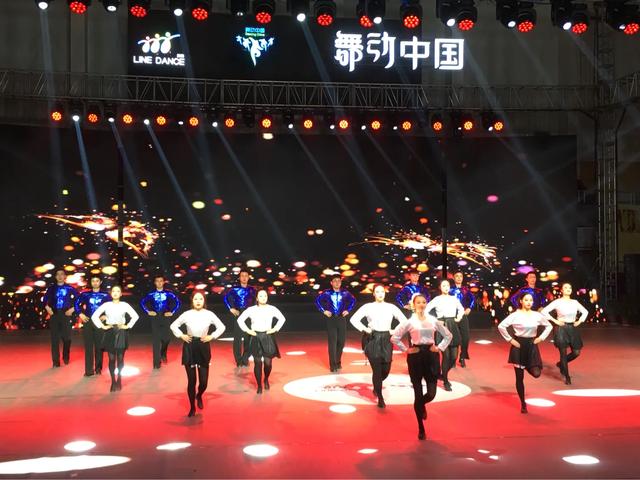 2019年"舞动中国-广场舞联赛"总决赛在武汉江夏隆重开幕