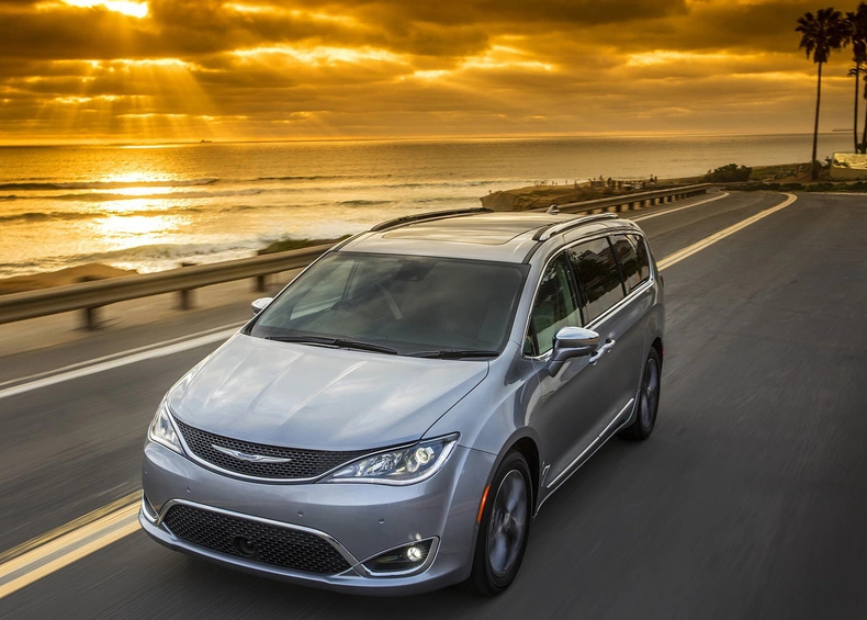 价格不菲的居家好帮手,克莱斯勒pacifica2017款 limited