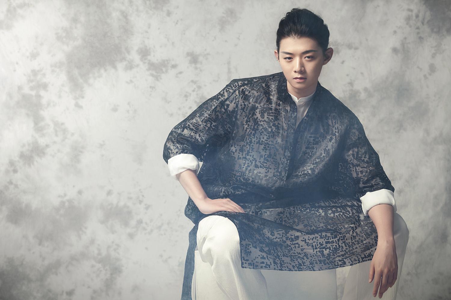 唱《大花轿》的火风怎么会有霍尊这样的儿子,或许是因为母亲!