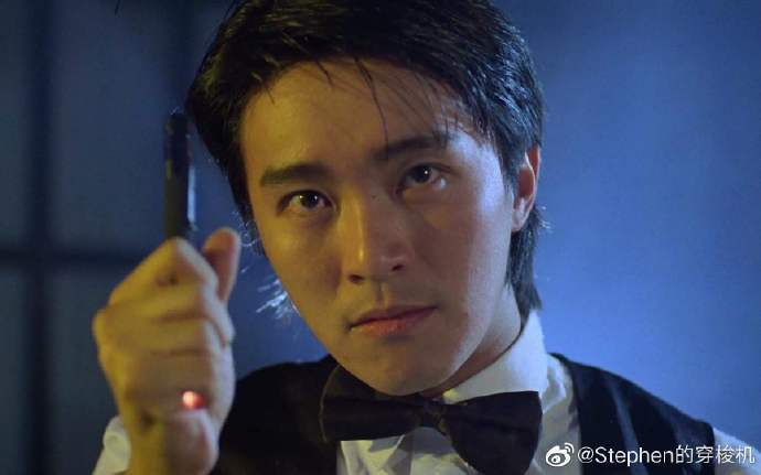 一 开始我在来众为人人面民前服假务装了坚.