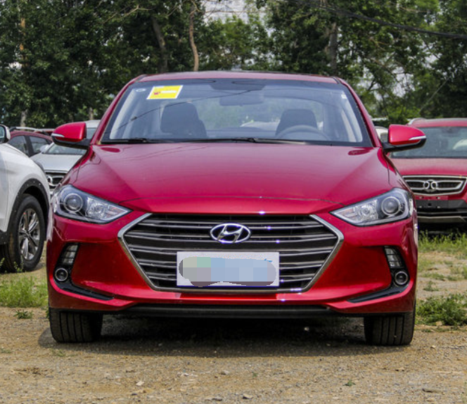 现代领动,外观具有很强的肌肉感,线条很硬朗