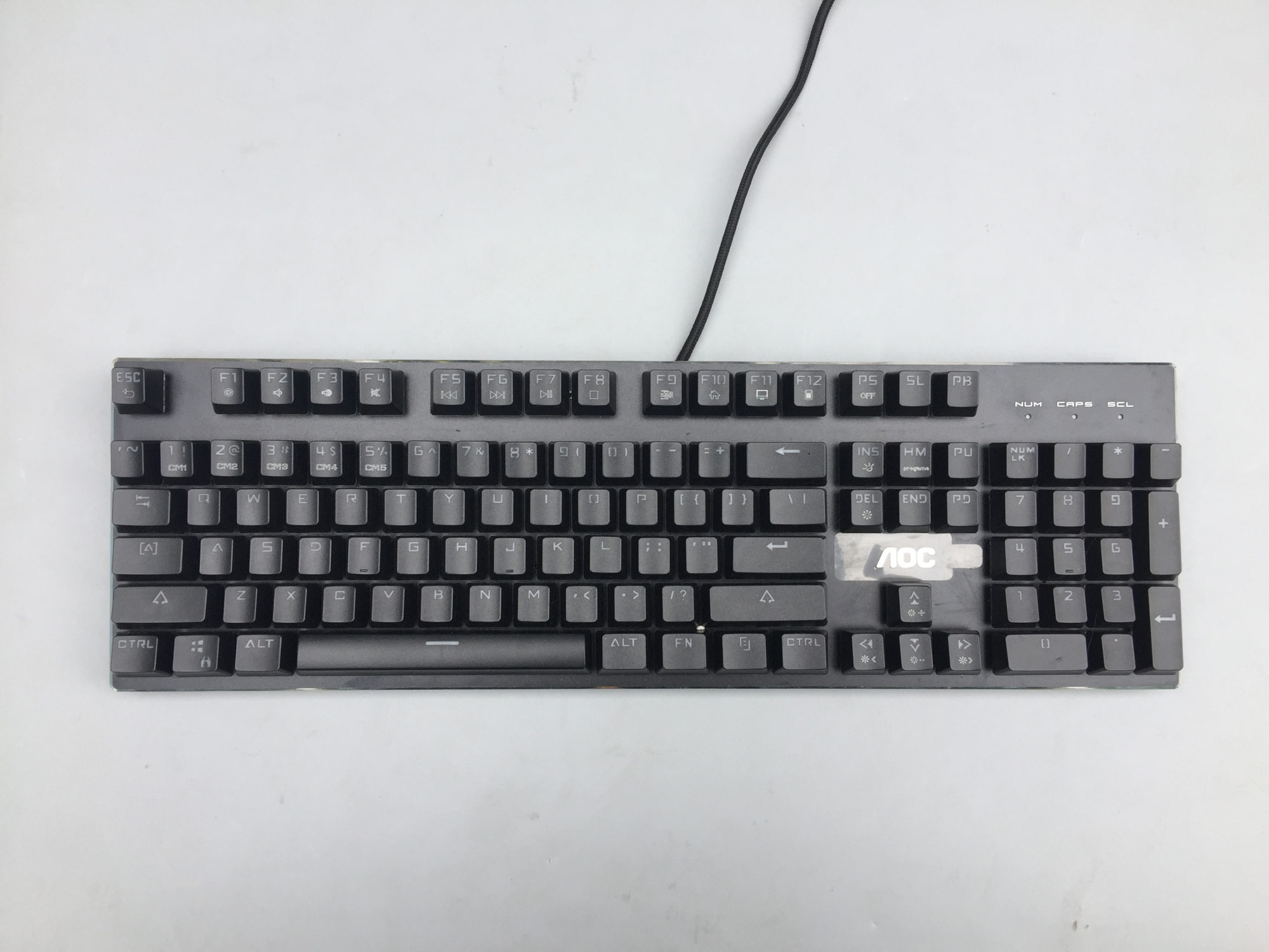 哪个品牌的机械键盘比较好之aoc电竞游戏机械键盘试用测评