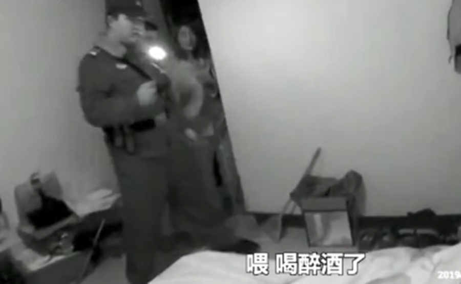 四川男子失恋服老鼠药轻生,醉酒呕吐捡回一命:自己打的急救电话