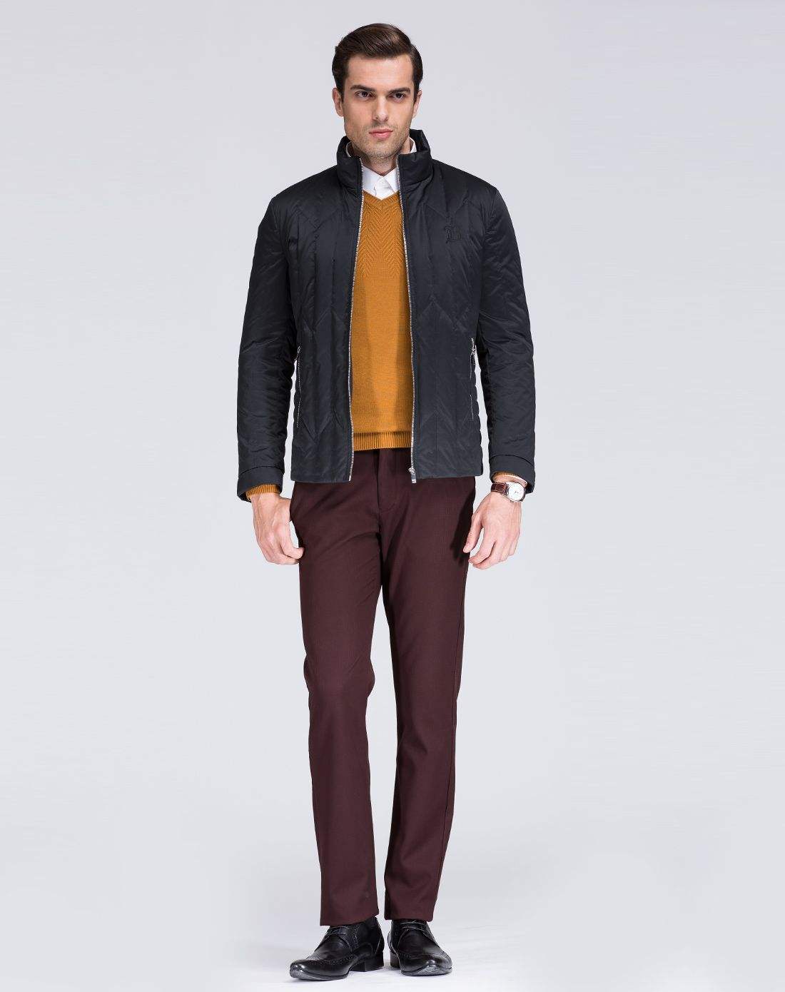 帅哥,什么款式的羽绒服最能体现你的品味呢?