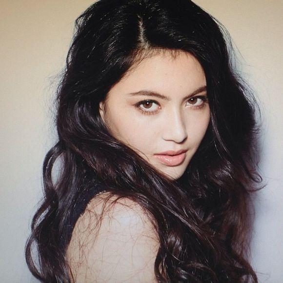 泰星马里奥和mai现身上海,杜嘉班纳走秀取消,两人白跑一趟?