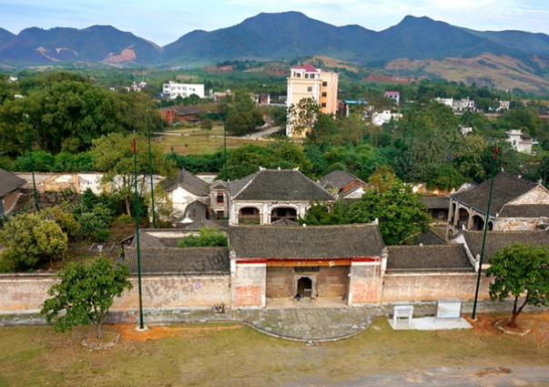 风景图集:山庄建筑宏伟壮观,风格独特---树德山庄