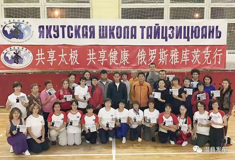 我是陈一梅,中文名字姓陈,陈家沟的"陈!