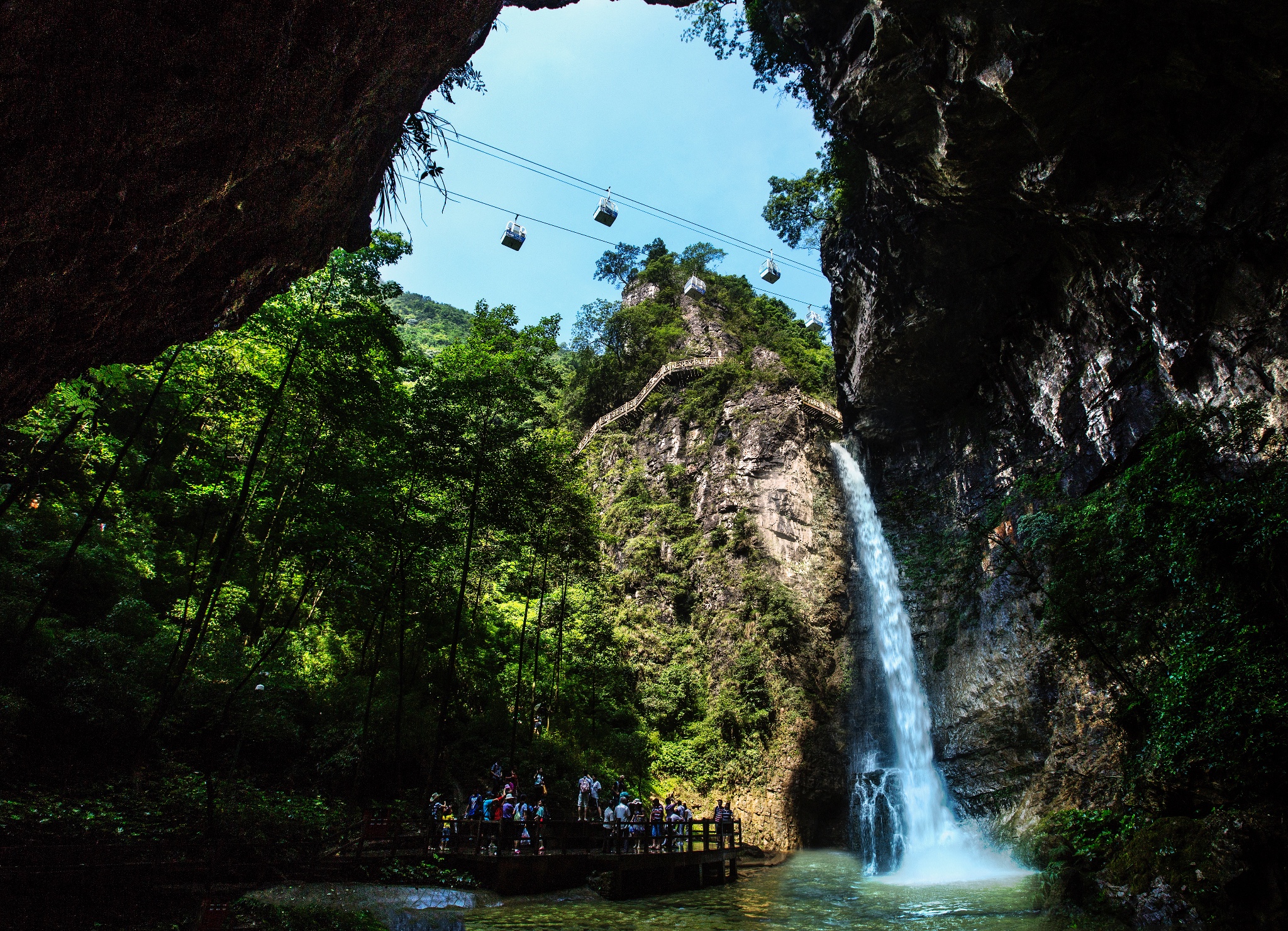 黑山谷是大中华区最具魅力风景名胜区,如诗如画,休闲避暑的胜地