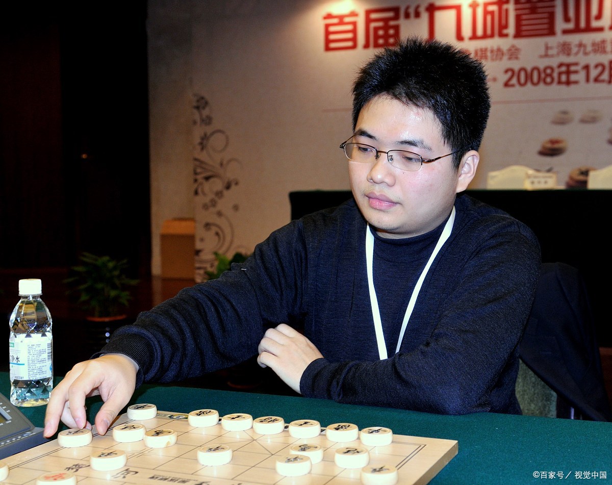 我曾在蒋川的直播间,看到他配对到王天一,两人就像久未见面的老朋友