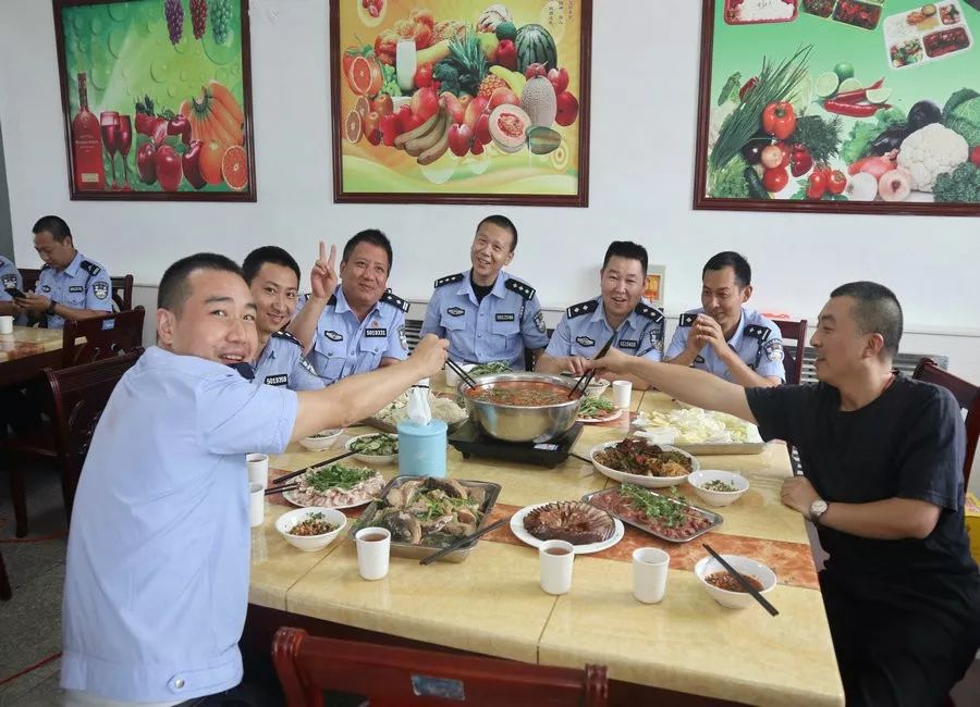 火锅,还是沙雅监狱的安逸!