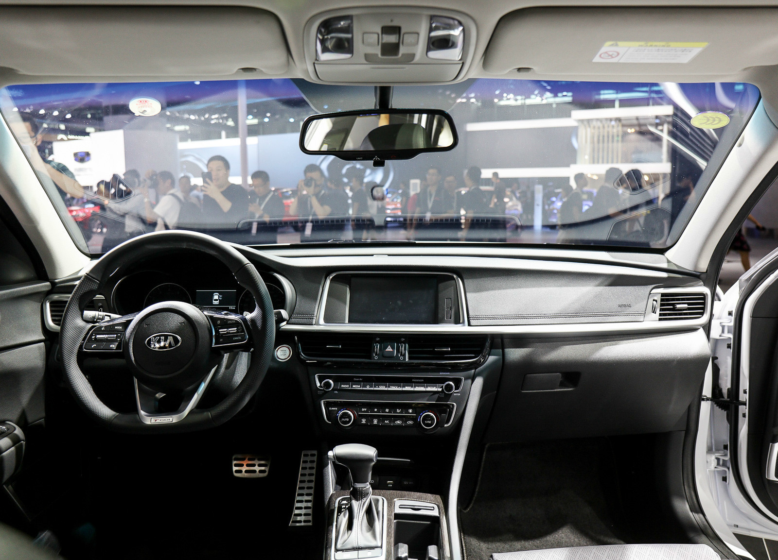 对起亚k5外观和内饰的品鉴