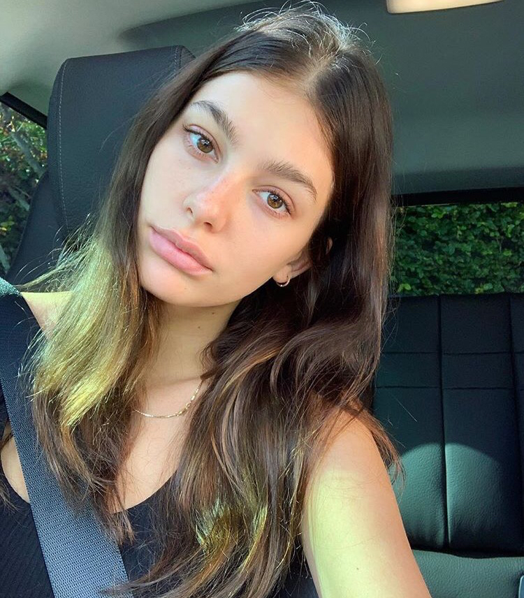 比伯老婆和小李子女友"神撞脸",你分得清谁是谁吗?