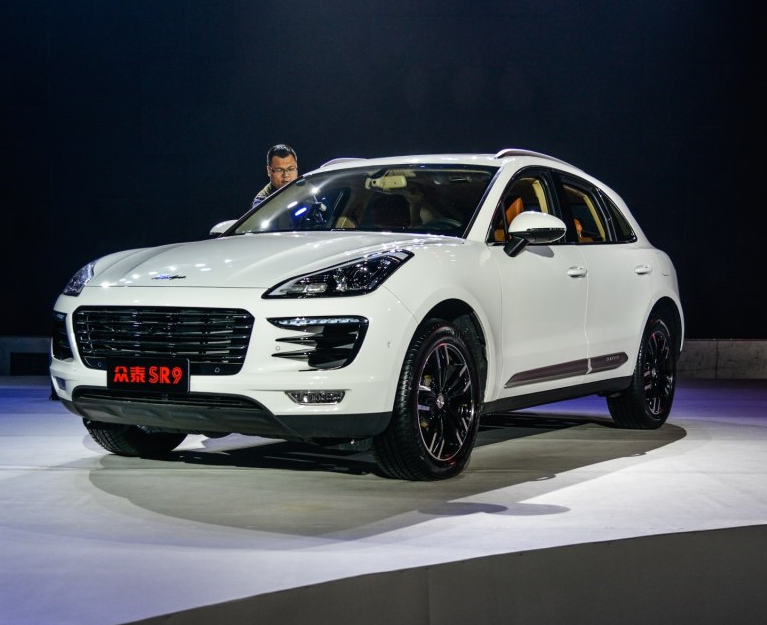 众泰sr9:车身外观优雅漂亮,很博人眼球