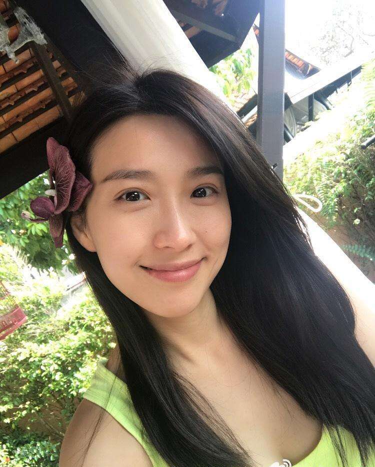 细数姚子羚五段情,情路坎坷更曾遇骗子
