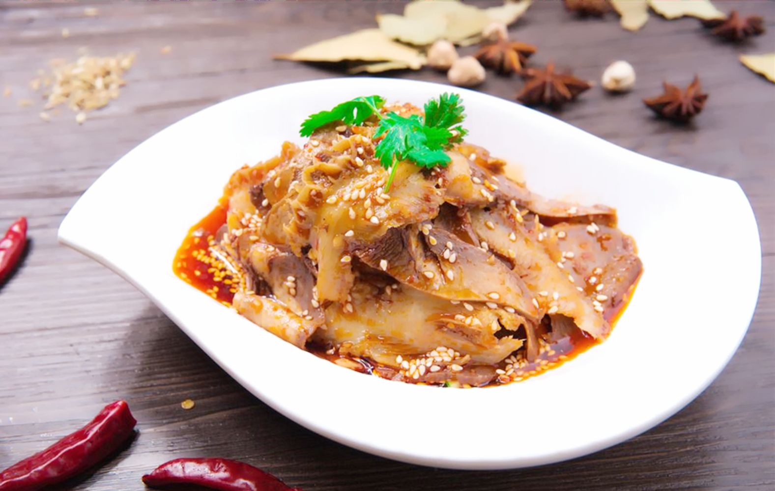 麻辣浓香的夫妻肺片,味道鲜美可口,让你感受正宗的四川口味