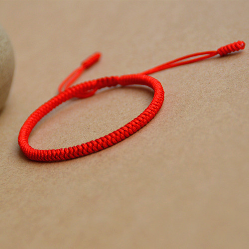 心理学:凭直觉选一根红绳,测出你的婚姻是不是很幸福?