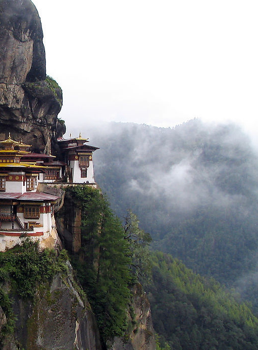 廷布市,不丹的首都,也是全国的最大城市