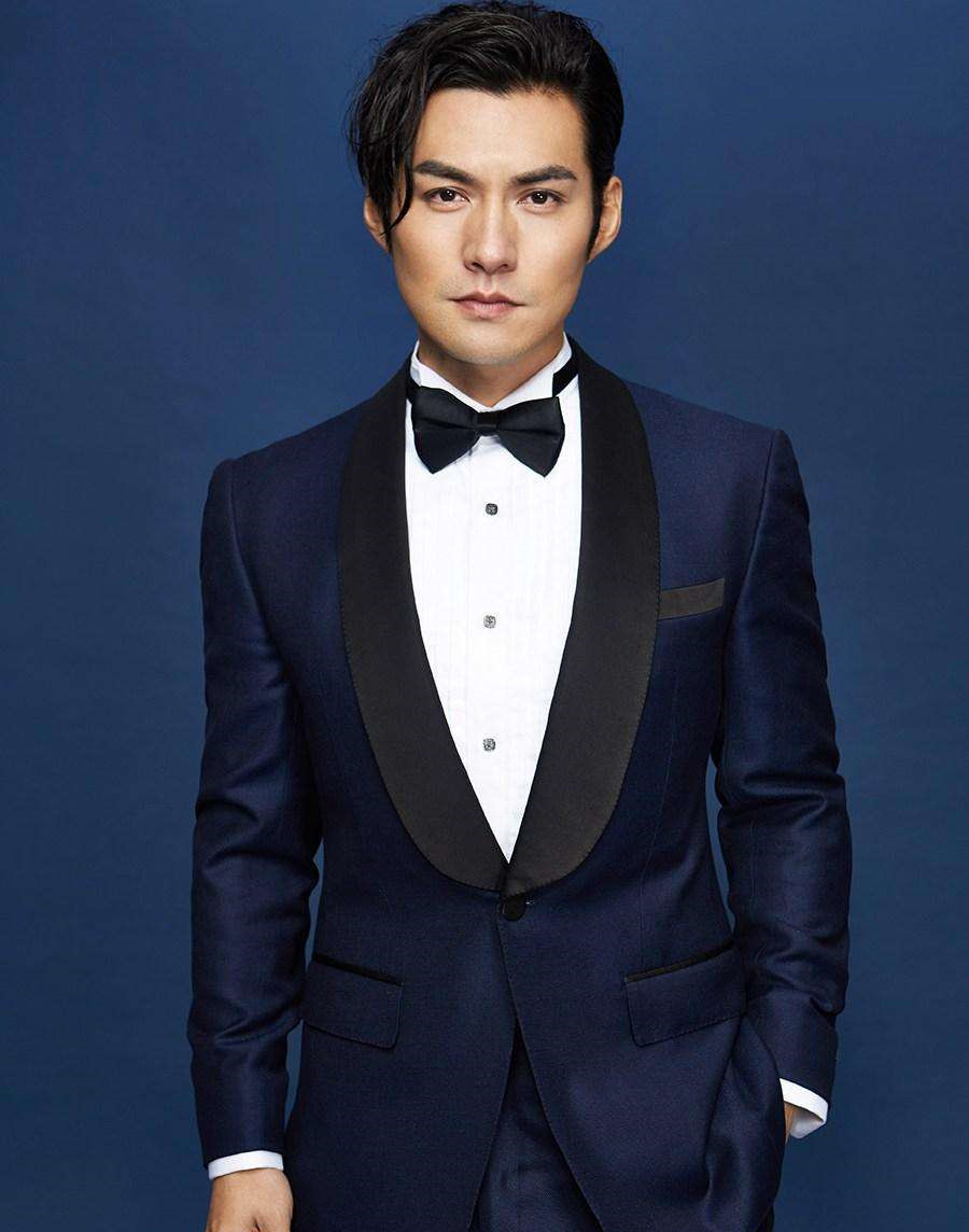 《小楼又东风》曝光剧照,严屹宽多套不同西装演绎,格外吸睛