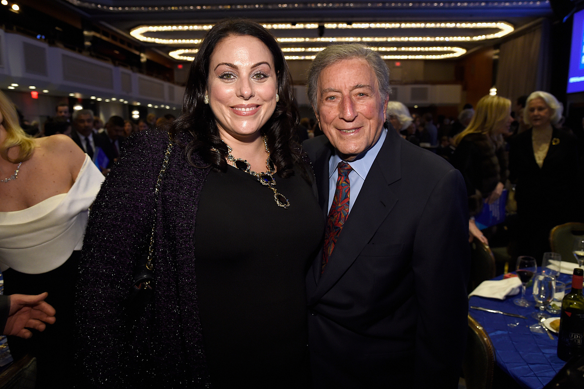 女首富突然出手 300亿交易"黄"了  据中国证券网10月16日报道,美国锂